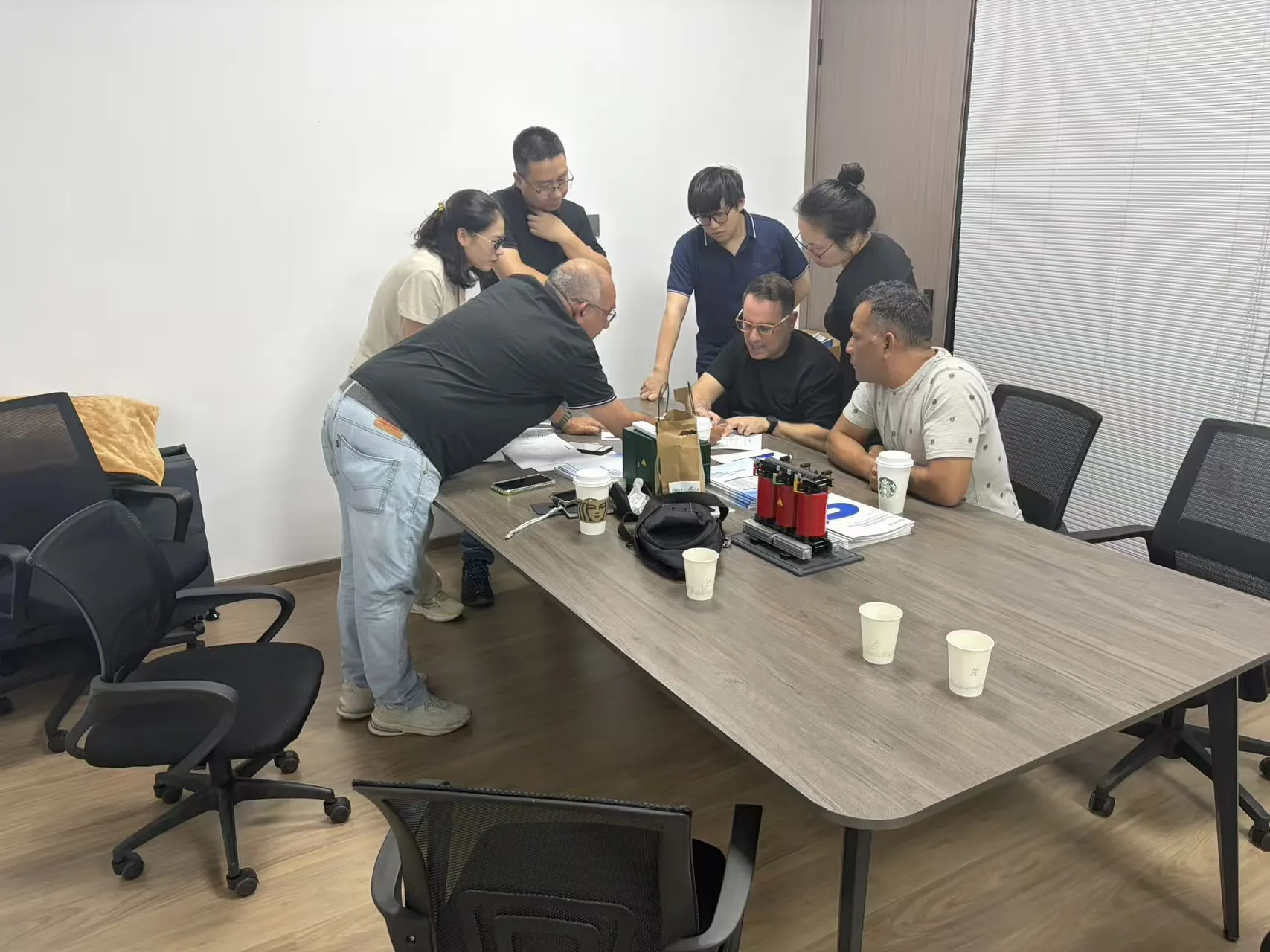 Demand from Venezuelan customers for Chinese transformers and custom power equipment